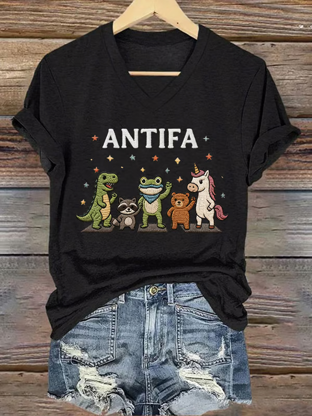 V Neck Retro Frog Resist Antifa Print T Shirt